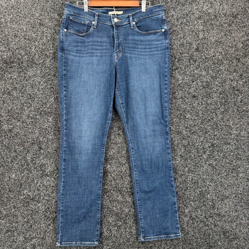 Levis Classic Straight Jeans Womens 14M W32 L30 Medium Wash Denim 39250-0050